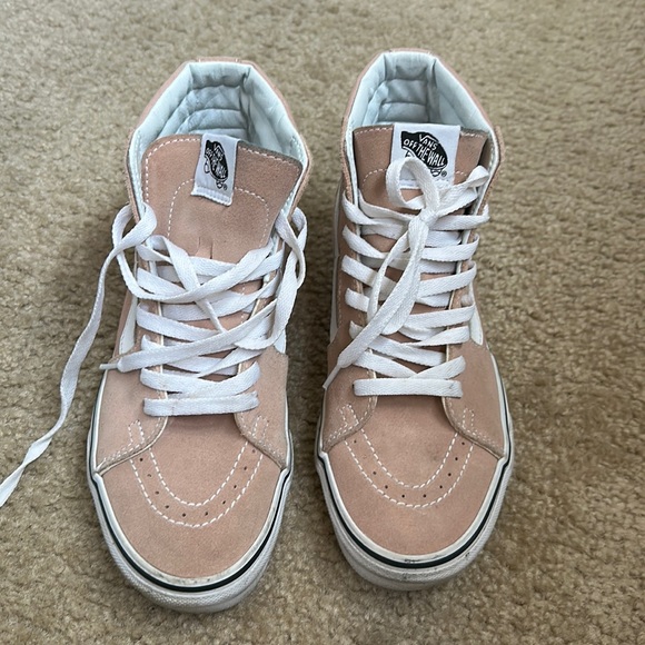 Vans - Picture 1 of 2